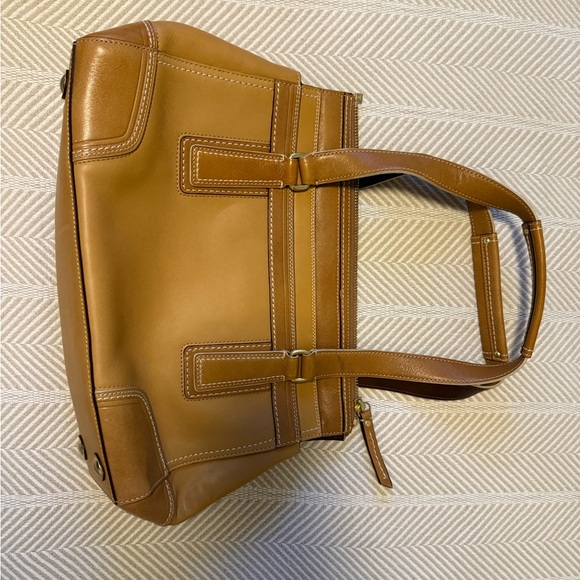 Coach Tan and Brown Shoulder Bag - Picture 3 of 3